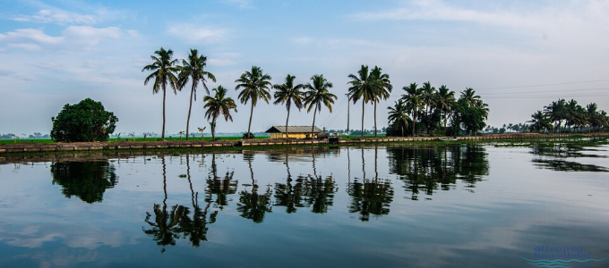 ashtamudi lake tourism