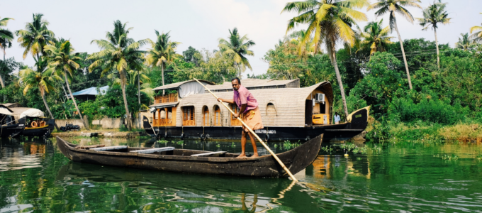 Types of Kerala Boat in Backwater - Alleppey Houseboat Club 1