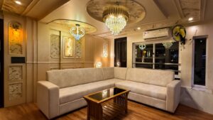 3 Bedroom Premium Houseboat with Upperdeck and Fulltime AC