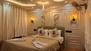 3 Bedroom Super Deluxe Houseboats