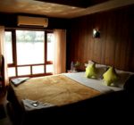 Houseboat 4 bedroom