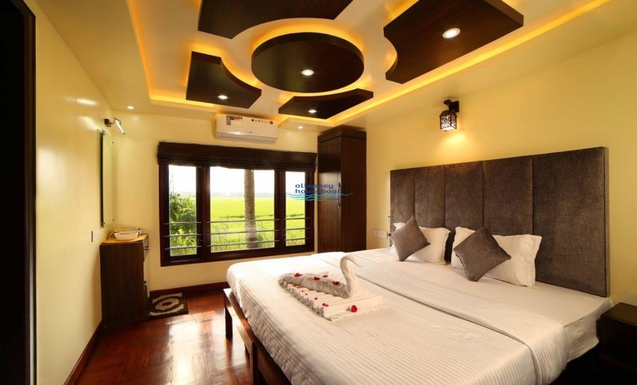 5 bedroom luxury kerala houseboat