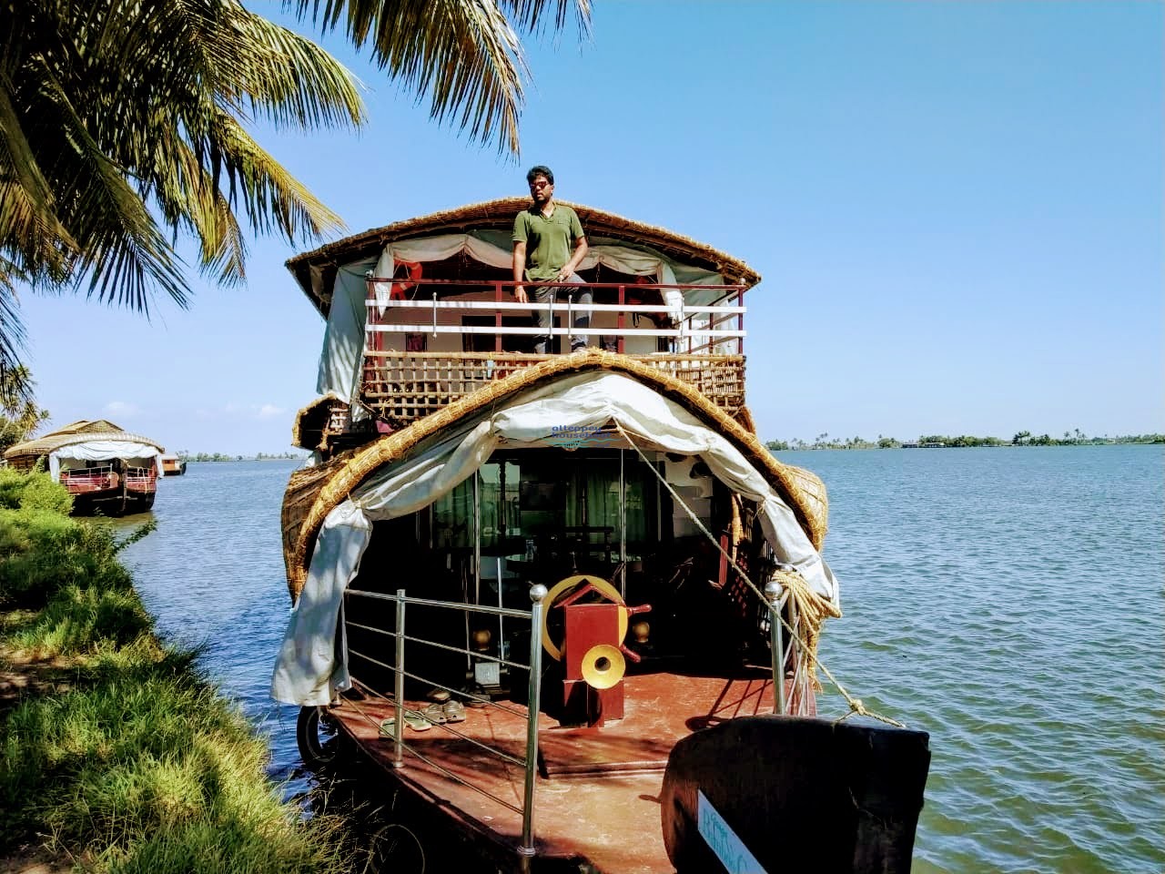 Houseboat Guest Experiences