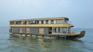 5 bedroom super premium houseboat