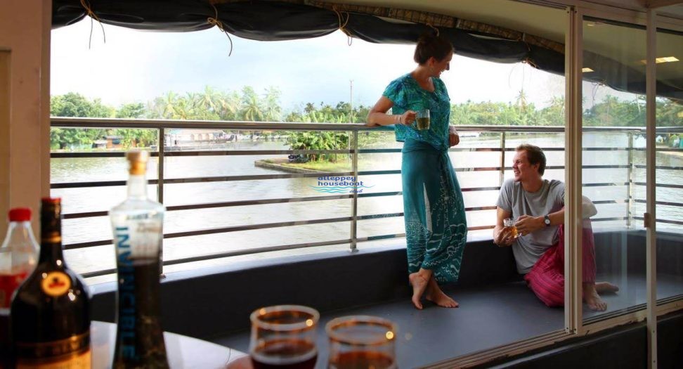 6 Bedroom Houseboat Kerala