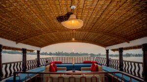 3 Bedroom Traditional Luxury Houseboat with Upperdeck In Alleppey